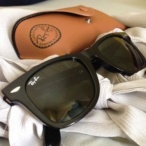 SALE⚡️RayBan Black Wayfarer Classic Sunglasses 😎